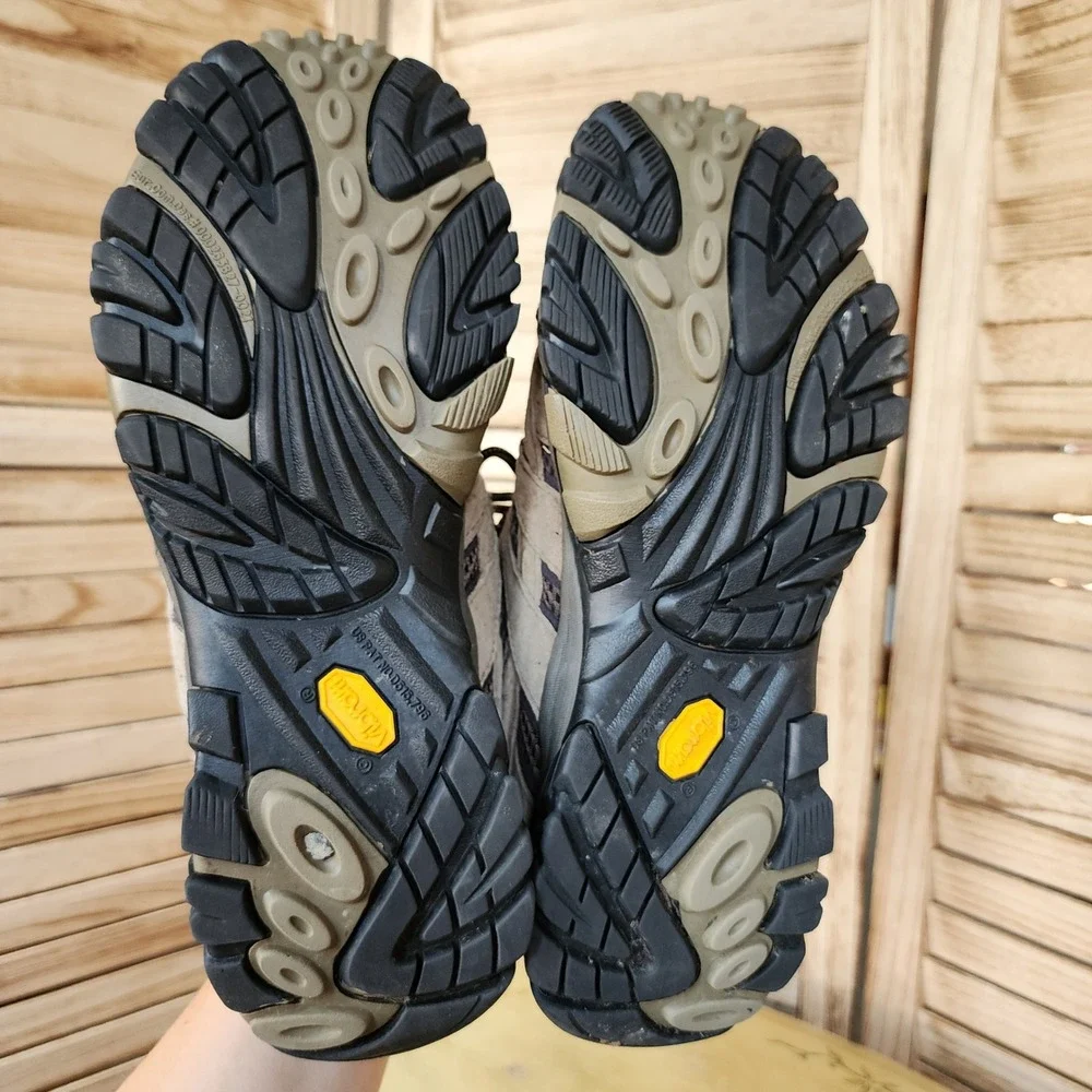 Merrell Sz 11.5 Brown Leather Moab 2 Vent Hiking Shoes J06011 Low Top Utility